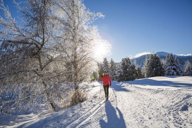 Winterwandelen en langlaufen in Flachau © iStock 515151672